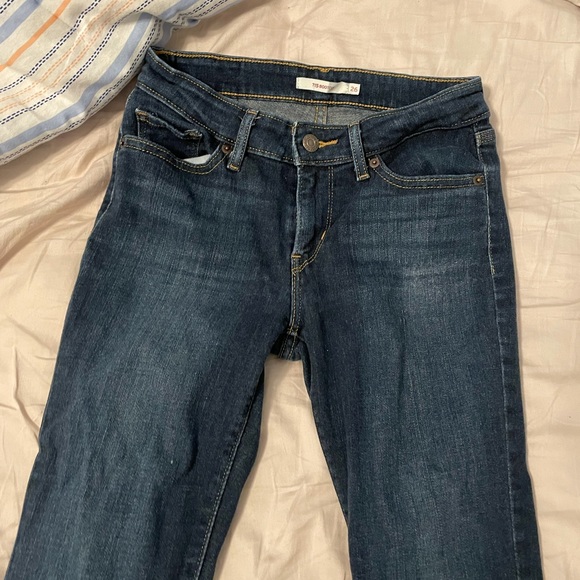 Levi’s Bootcut Jeans - Picture 2 of 8